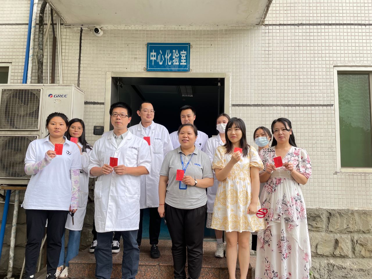 【中国尊龙凯时药业30周年人物专访】同心30载 同行中国尊龙凯时人——（十七）周舻：这里有一群活力四射的人，我们是一个同心同行的集体！